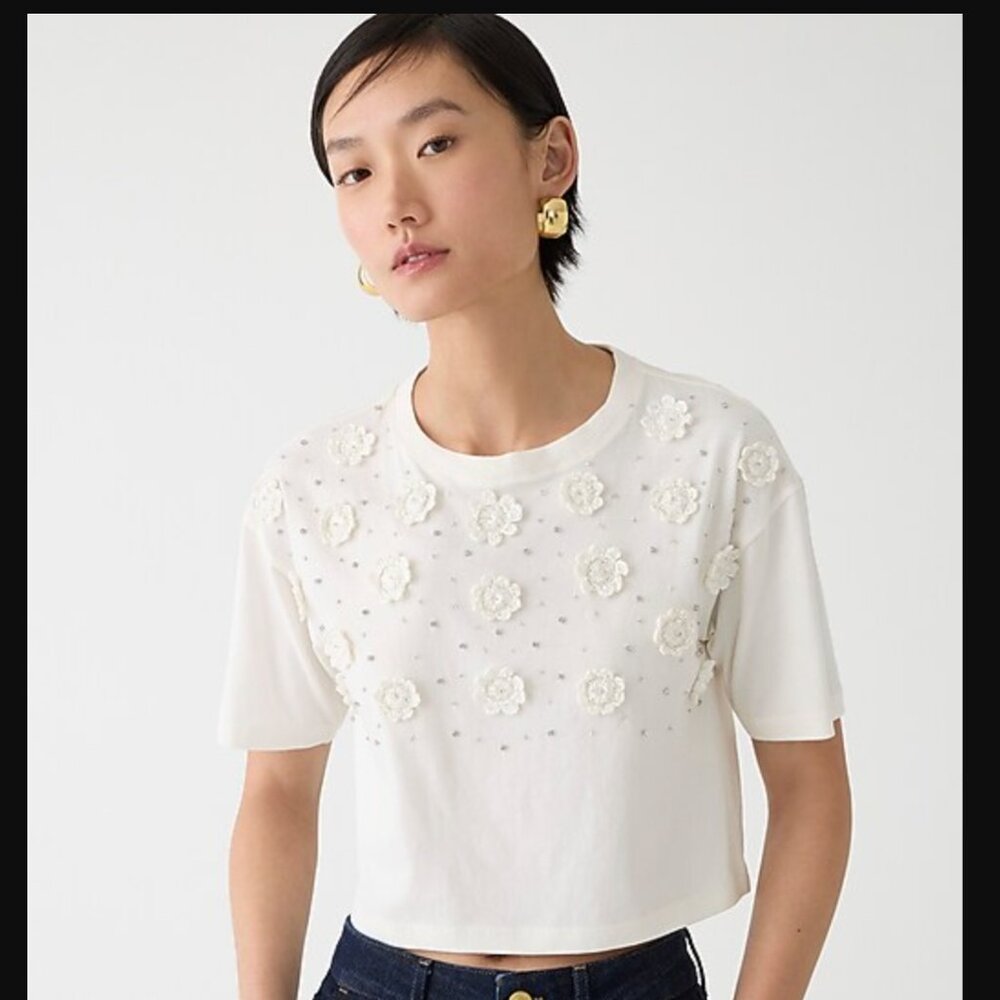 NWT J.Crew Cropped T-shirt crochet floral appliqués